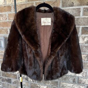 Vintage Brown Fur Cape/Coat – Size M